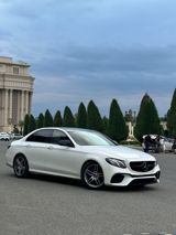 Mercedes E 300, 2.0 L, 2017 il, 164 000 km — Автомобили
