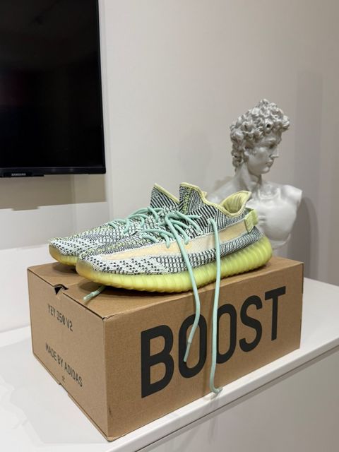 İdman ayaqqabısı Adidas Yeezy Boost 350 V2 Yeezreel