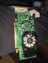 Nvidia 7200 GT DDR2 256 MB 64 bit Tam işləkdir. Problemi yoxdur — Mallar