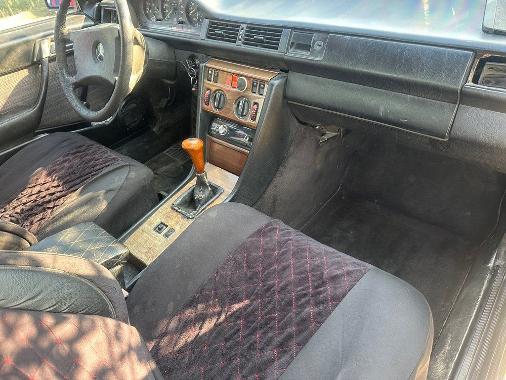 Mercedes 230 E, 2.3 L, 1989 il, 345 000 km — Avtomobillər, Ağdaş (5)