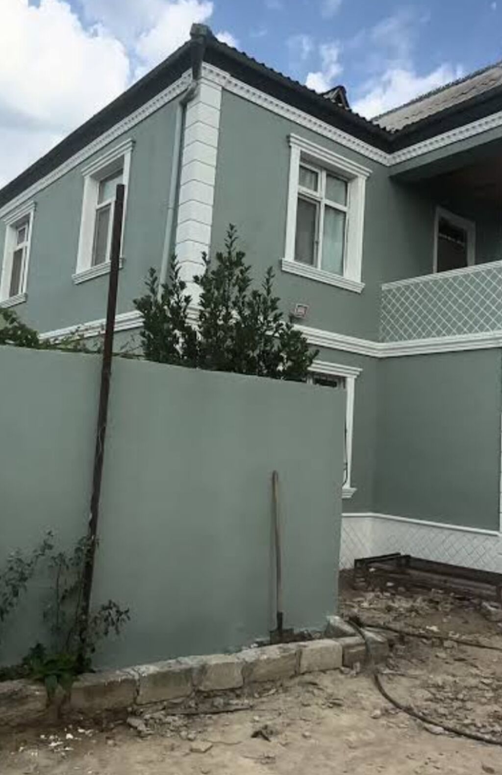 İşin xüsusiyyətləri: - Xarici divarlar üçün dekorativ teksturalı suvaq — Fasad işləri, Bakı (8)