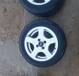 Avtomobil üçün 4 ədəd yüngül lehimli disk və üzərində şin dəsti — Cars