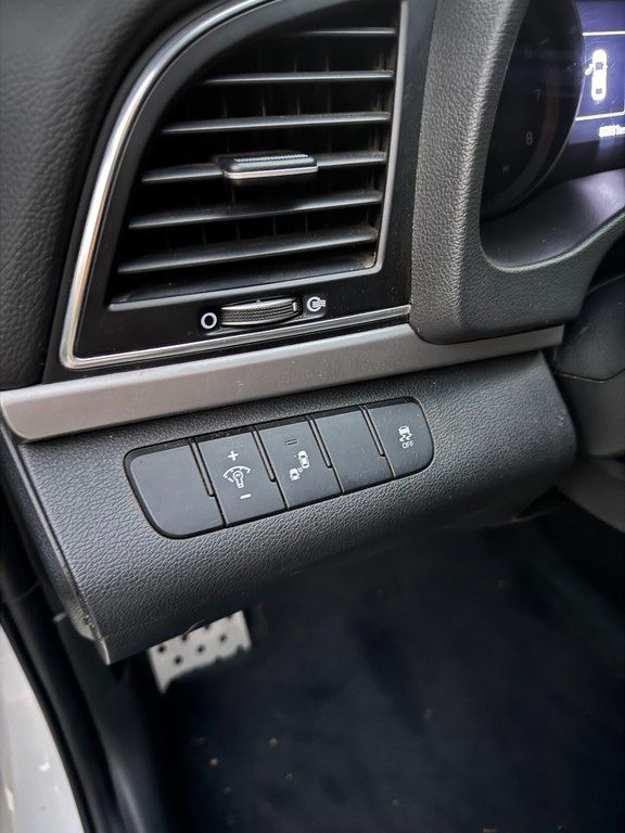 Hyundai Avante, 1.6 L, 2017 il, 71 000 km — Avtomobillər, Bakı (10)