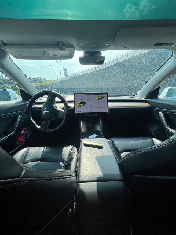 Tesla Model 3, 62 kWh, 2019 il, 262 000 km — Avtomobillər, Bakı (5)