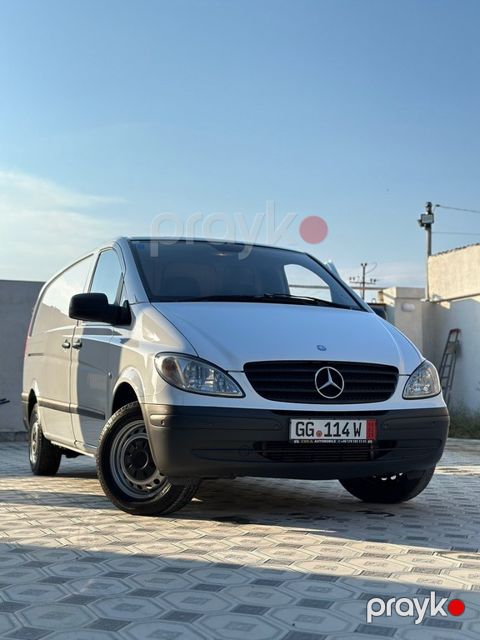 Mercedes Vito, 2.1 L, 2010 il, 184 000 km