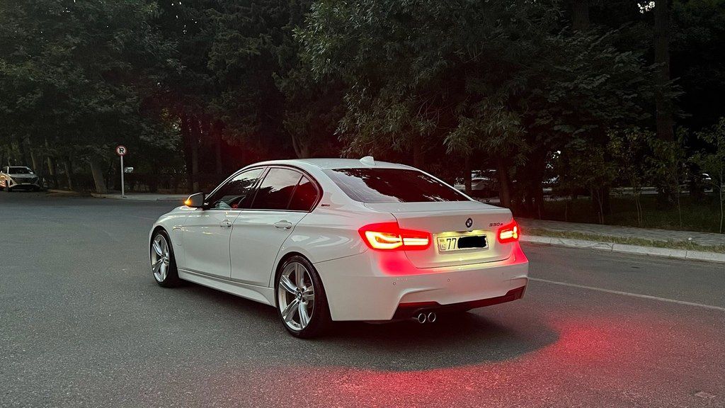 BMW 330, 2.0 L, 2018 il, 165 000 km — Avtomobillər, Bakı (7)