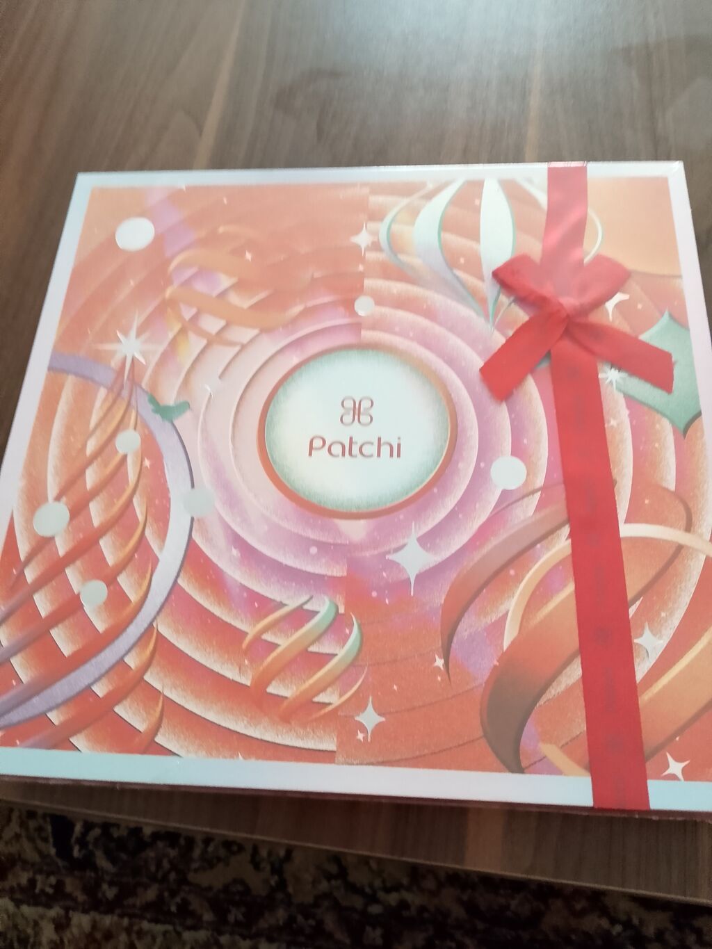Patchi şokolad hədiyyə qutusu - Brend: Patchi - Rəngarəng, bayram — Mallar, Bakı