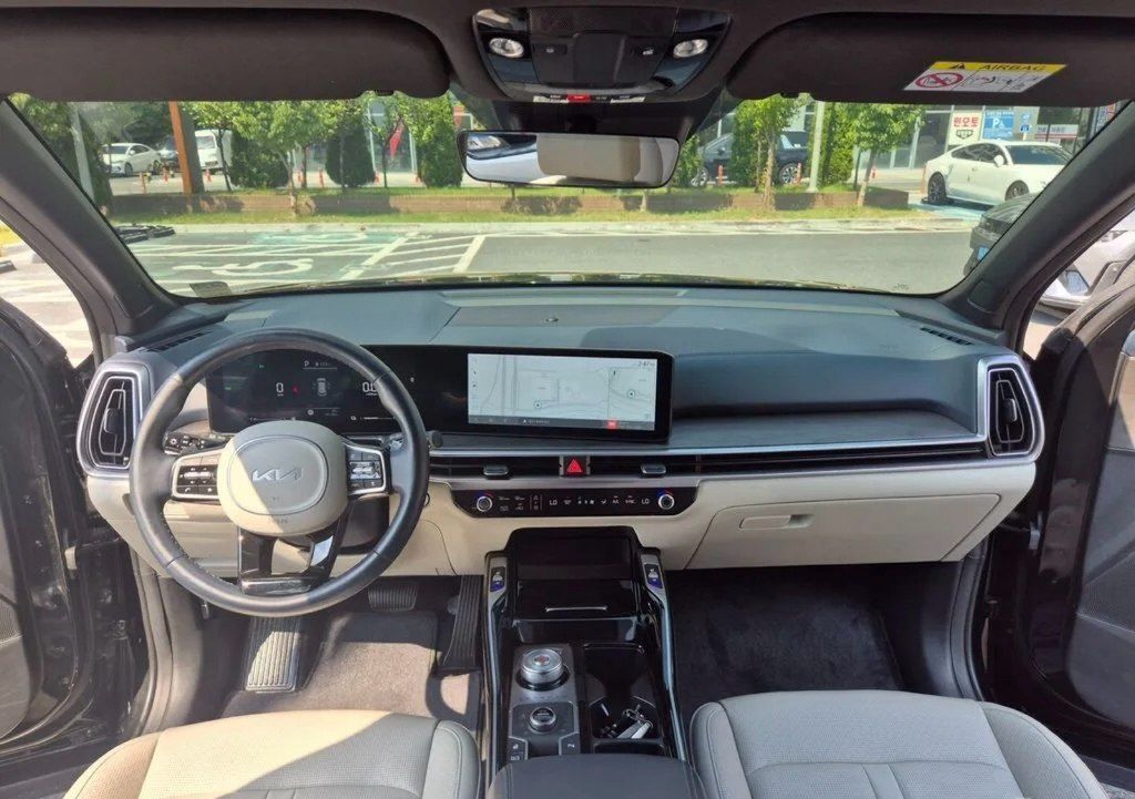 Kia Sorento, 1.6 L, 1 kWh, 2023 il, 96 180 km — Avtomobillər (4)