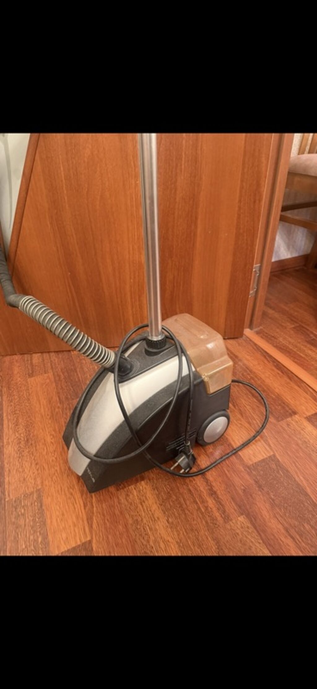 Paltar üçün buxarlı təmizləyici cihaz. Şaquli istifadə üçün nəzərdə — Elektronika, Bakı (2)