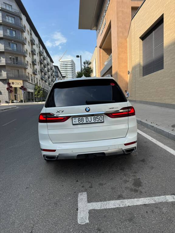 BMW X7, 3.0 L, 2019 il, 97 500 km — Avtomobillər, Bakı (4)