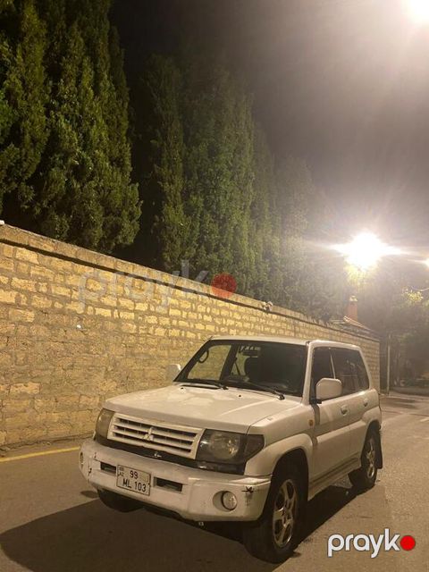 Mitsubishi Pajero io, 1.8 L, 1998 il, 350 000 km