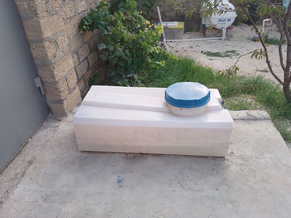 Bak, Plastik, 250 l l, İşlənmiş, Ünvandan götürmə — Mallar, Digah (3)