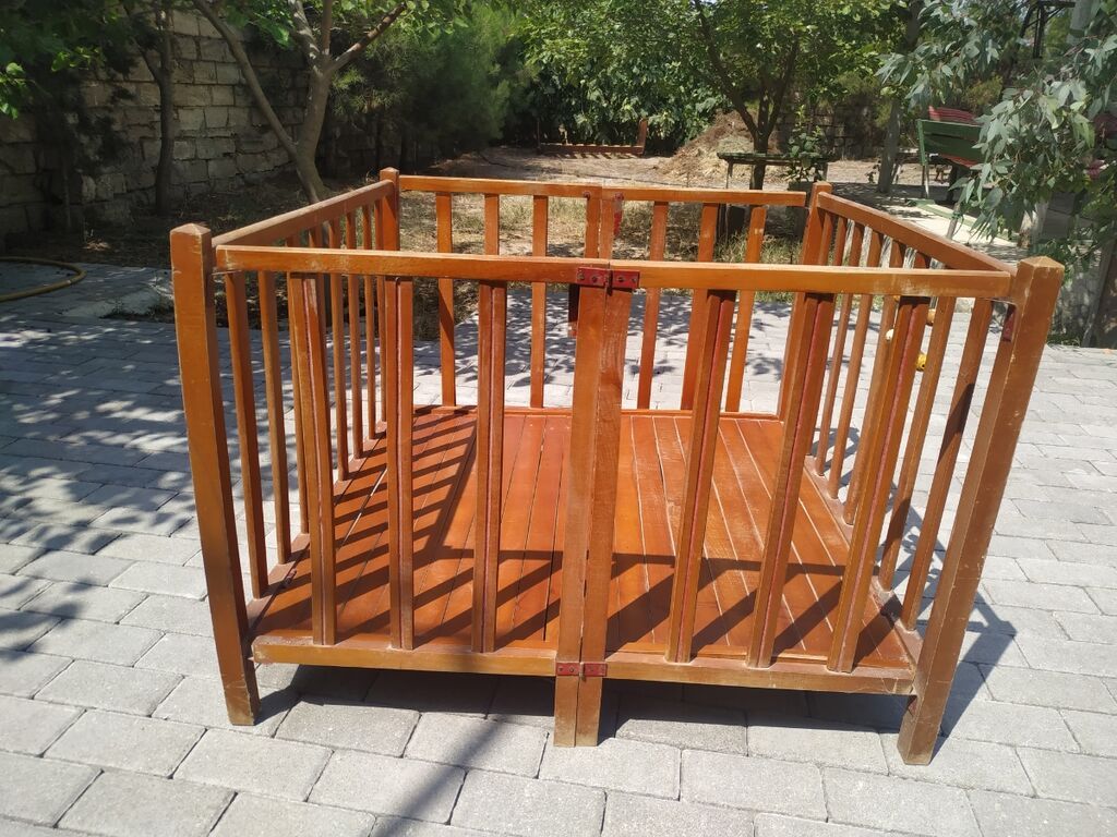 Taxtadan hazırlanmış uşaq maneci. Kvadrat formalı konstruksiyaya — Mallar, Bakı (3)