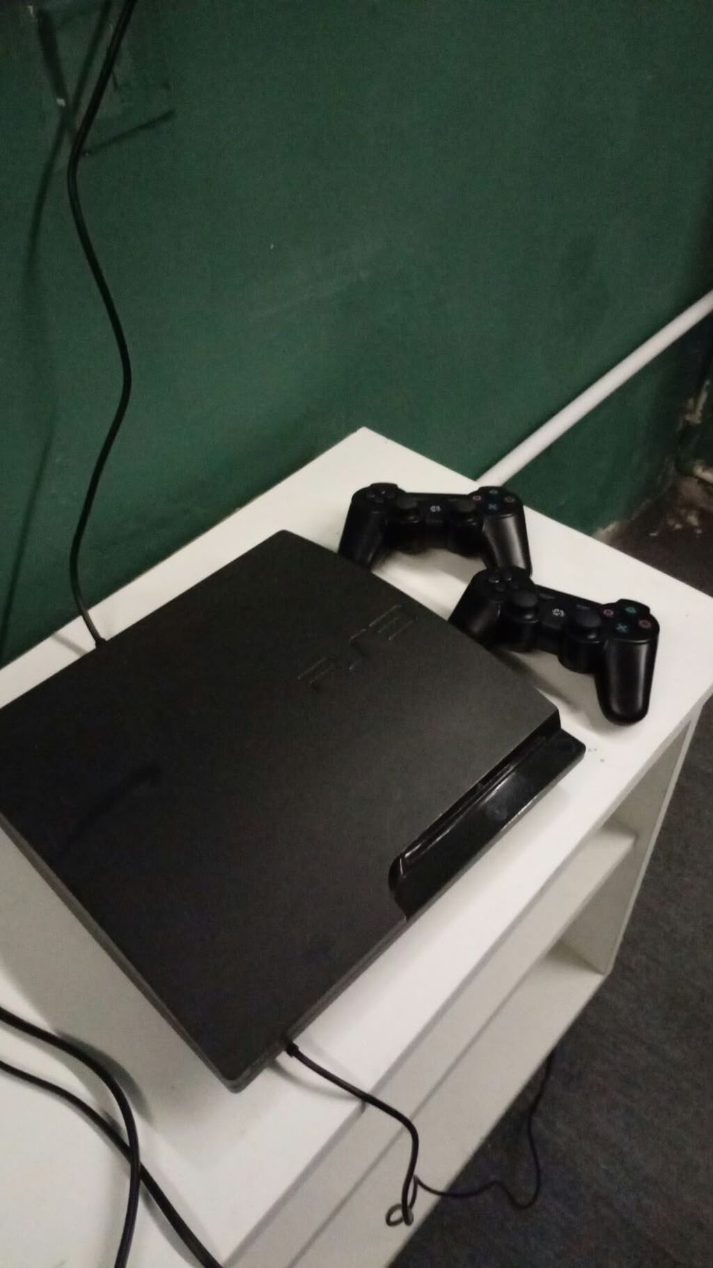 Sony PlayStation 3 (PS3) Slim oyun konsolu Xüsusiyyətlər: - Model — Oyun konsolları, Bakı