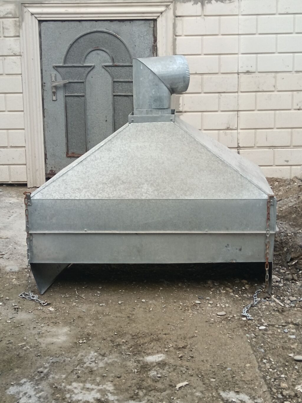 Sink üçün hazırlanmış galvanizli metal aspirasiya sistemi və tüstü — Mallar, Bakı