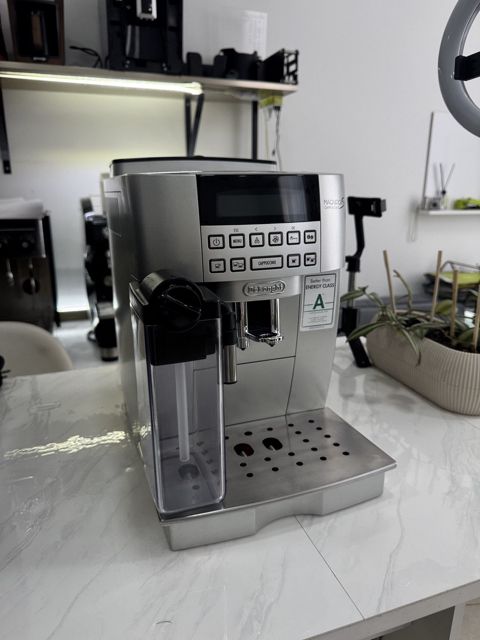 Qəhvə aparatı Delonghi Mgnifica S Cappuccino ECAM 22.360.S