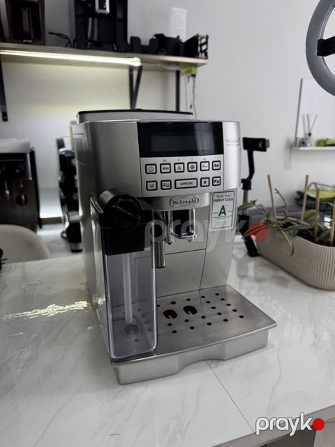 Qəhvə aparatı Delonghi Mgnifica S Cappuccino ECAM 22.360.S