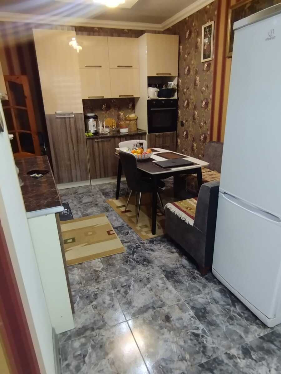 Həyət evi, Qaraçuxur qəs. — Ev, villa, Bakı (7)