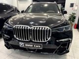 BMW X7, 3.0 L, 2020 il, 59 000 km — Автомобили