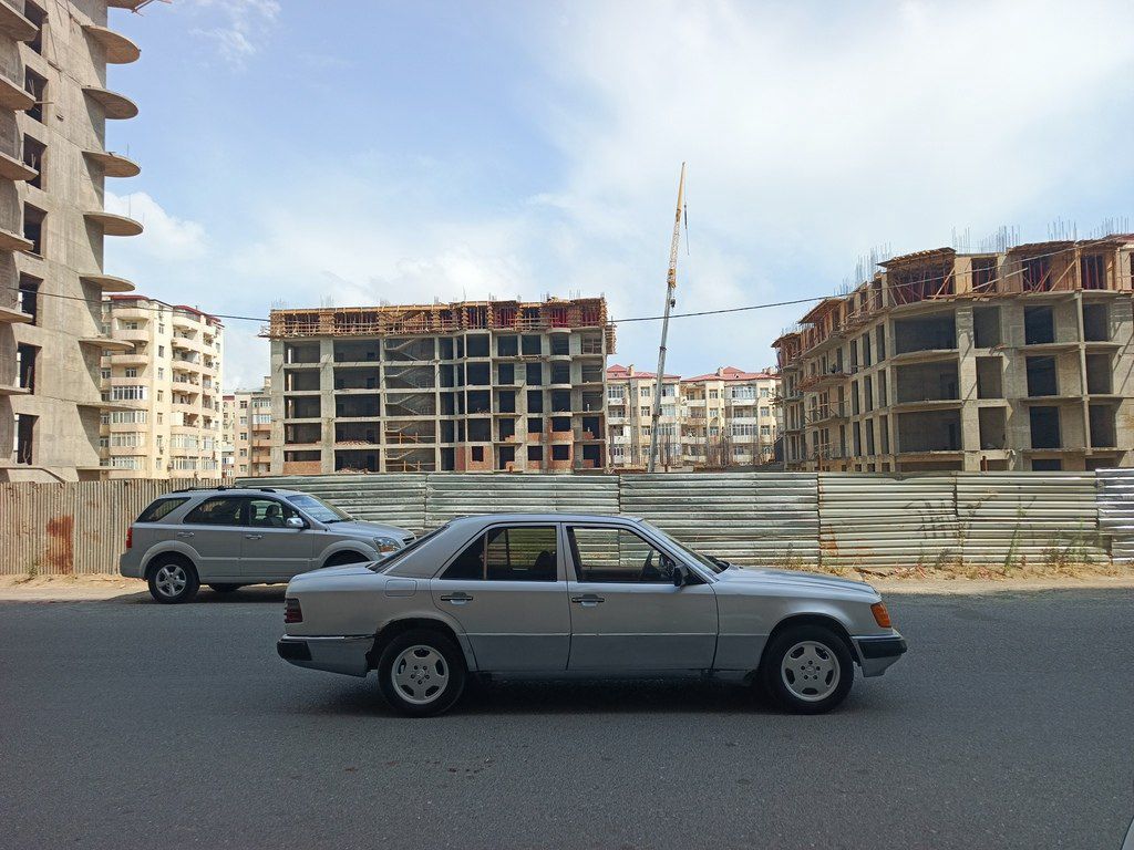 Mercedes 200 D, 2.0 L, 1992 il, 356 856 km — Avtomobillər, Bakı (4)