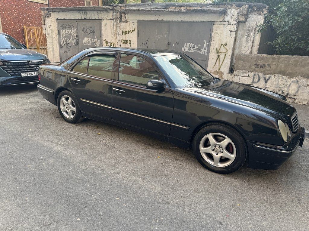 Mercedes E 270, 2.7 L, 1999 il, 511 388 km — Avtomobillər, Bakı (4)