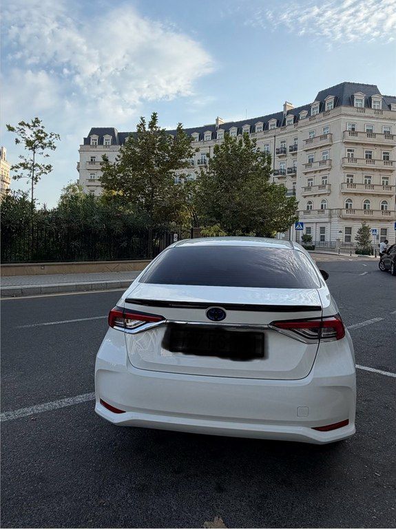 Toyota Corolla, 1.8 L, 0.85 kWh, 2022 il, 95 000 km — Avtomobillər, Bakı (2)