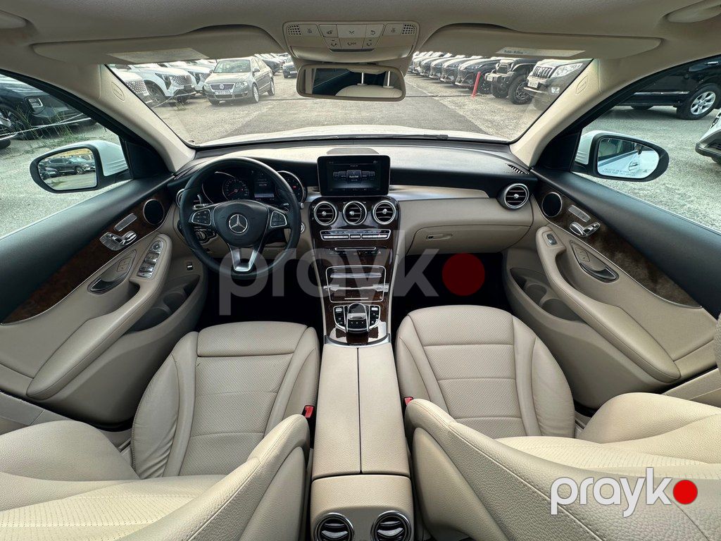 Mercedes GLC 300 4MATIC Coupe, 2.0 L, 2017 il, 131 000 km — Avtomobillər, Bakı (8)