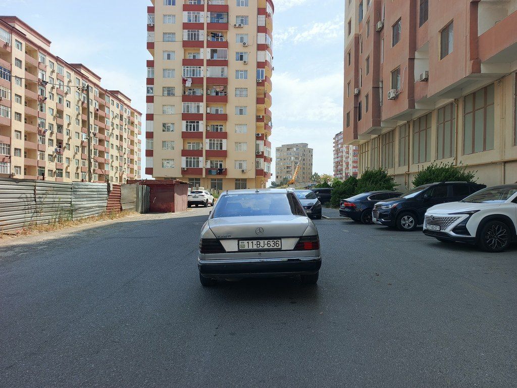 Mercedes 200 D, 2.0 L, 1992 il, 356 856 km — Avtomobillər, Bakı (8)