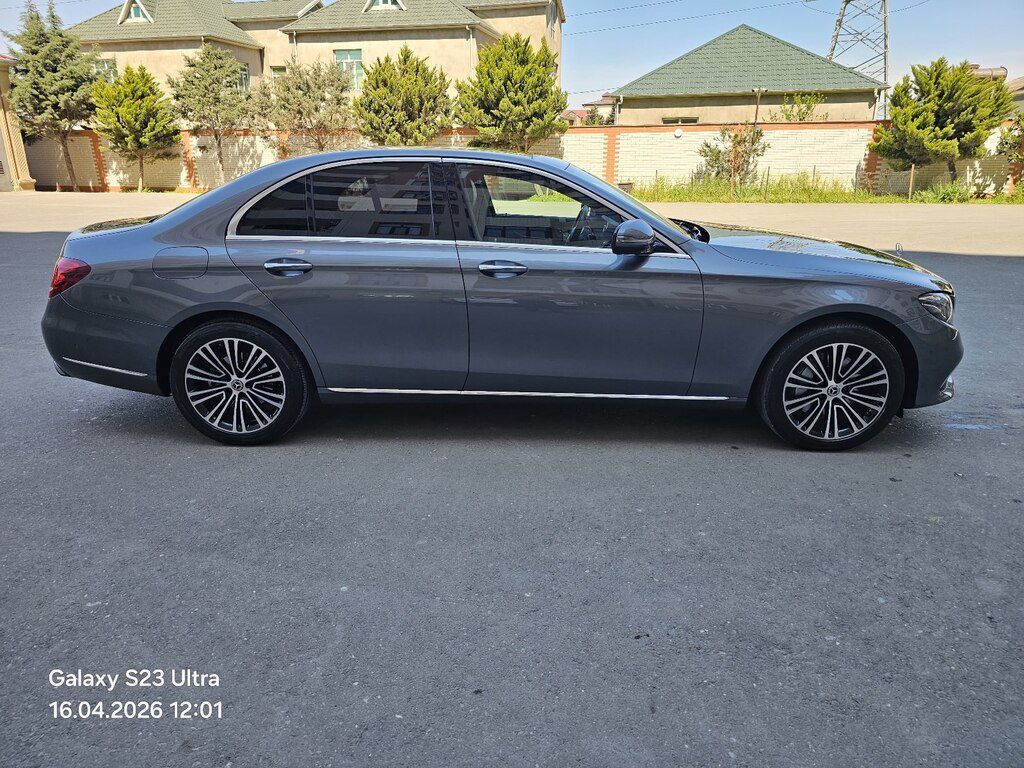 Mercedes E 300, 2.0 L, 2018 il, 119 400 km — Avtomobillər, Bakı (10)