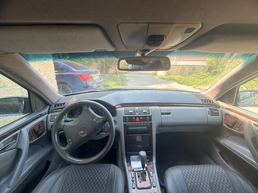 Mercedes E 240, 2.4 L, 2000 il, 300 000 km — Avtomobillər, Ağcabədi (3)