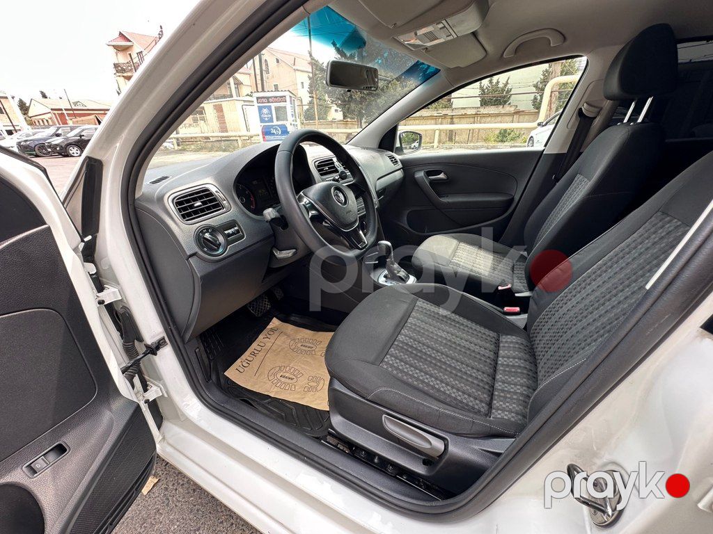 Volkswagen Polo, 1.6 L, 2018 il, 129 000 km — Avtomobillər, Bakı (7)