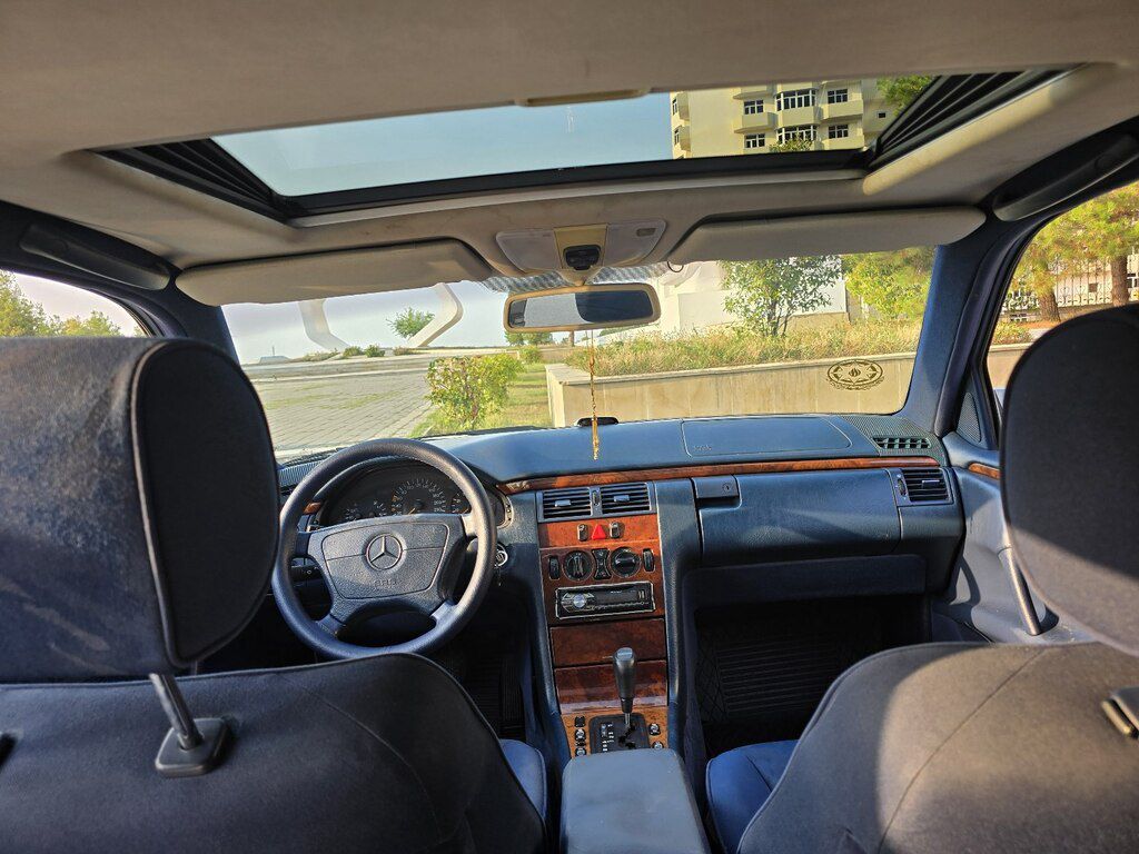 Mercedes E 240, 2.4 L, 1998 il, 345 000 km — Avtomobillər, Gəncə (8)