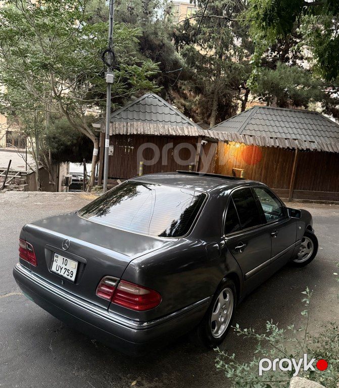 Mercedes E 240, 2.4 L, 1998 il, 280 000 km 10-UY-759 — Avtomobillər, Bakı (12)
