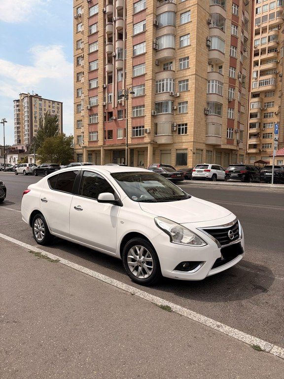 Nissan Sunny, 1.5 L, 2015 il, 226 800 km — Avtomobillər, Bakı (4)