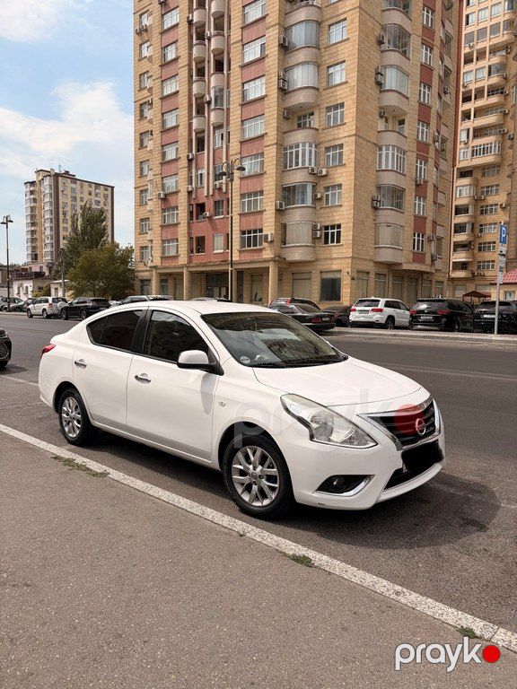 Nissan Sunny, 1.5 L, 2015 il, 226 800 km — Avtomobillər, Bakı (4)