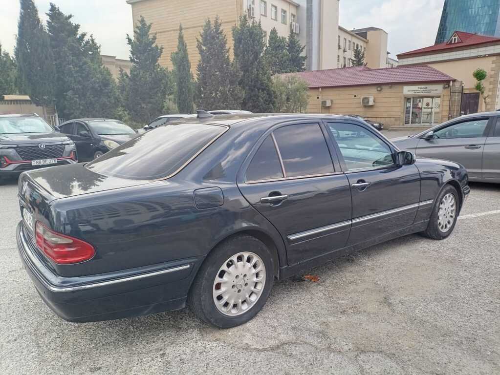 Mercedes E 220, 2.2 L, 2001 il, 400 000 km — Avtomobillər, Bakı (3)