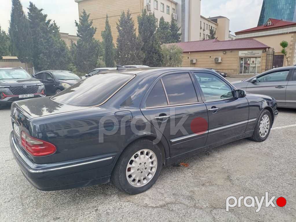 Mercedes E 220, 2.2 L, 2001 il, 400 000 km — Avtomobillər, Bakı (3)