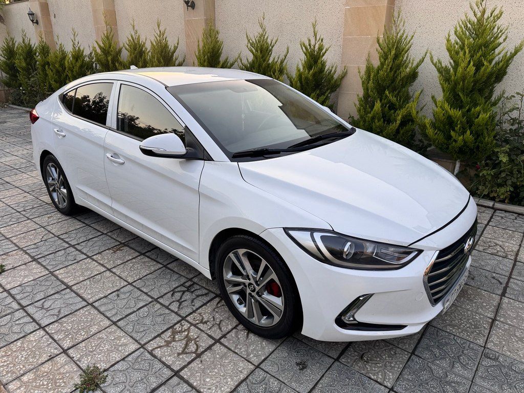 Hyundai Avante, 1.6 L, 2017 il, 71 000 km — Avtomobillər, Bakı (2)
