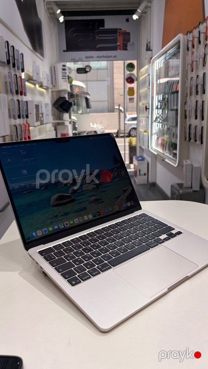 MacBook Air 13'Inch M4 16/256 GB Starlight — Noutbuklar, Bakı (4)