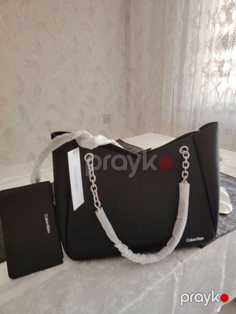 Calvin Klein qadın çantası və cüzdan dəsti. Qara rəngli, zərif və — Bakı