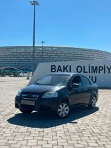 Chevrolet Aveo, 1.4 L, 2011 il, 250 000 km — Автомобили
