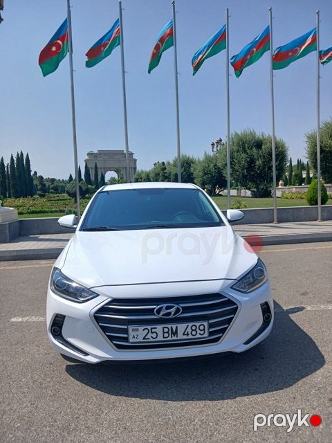 Hyundai Avante, 1.6 L, 2017 il, 198 000 km
