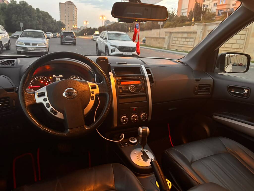 Nissan X-Trail, 2.5 L, 2012 il, 135 000 km — Avtomobillər, Bakı (9)