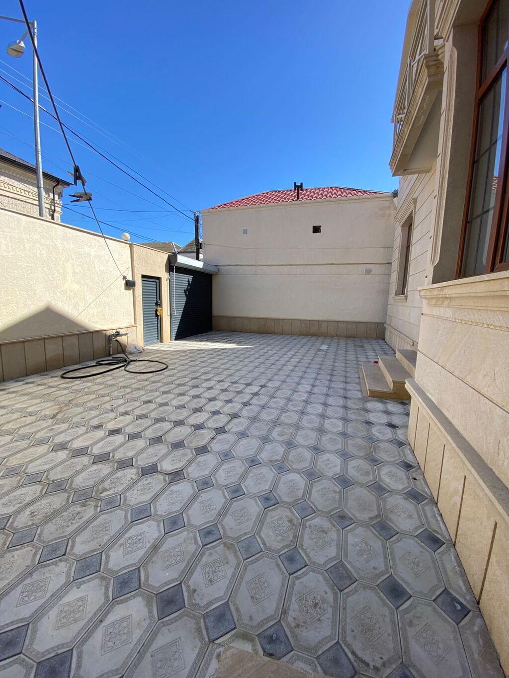 170 kv. m, 6 otaqlı, Kombi, Qaz, İşıq — Daşınmaz əmlak, Bakı (3)