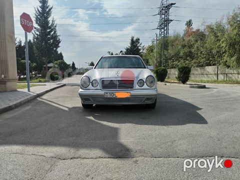 Mercedes E 230, 2.3 L, 1997 il, 123 450 km — Mingəçevir