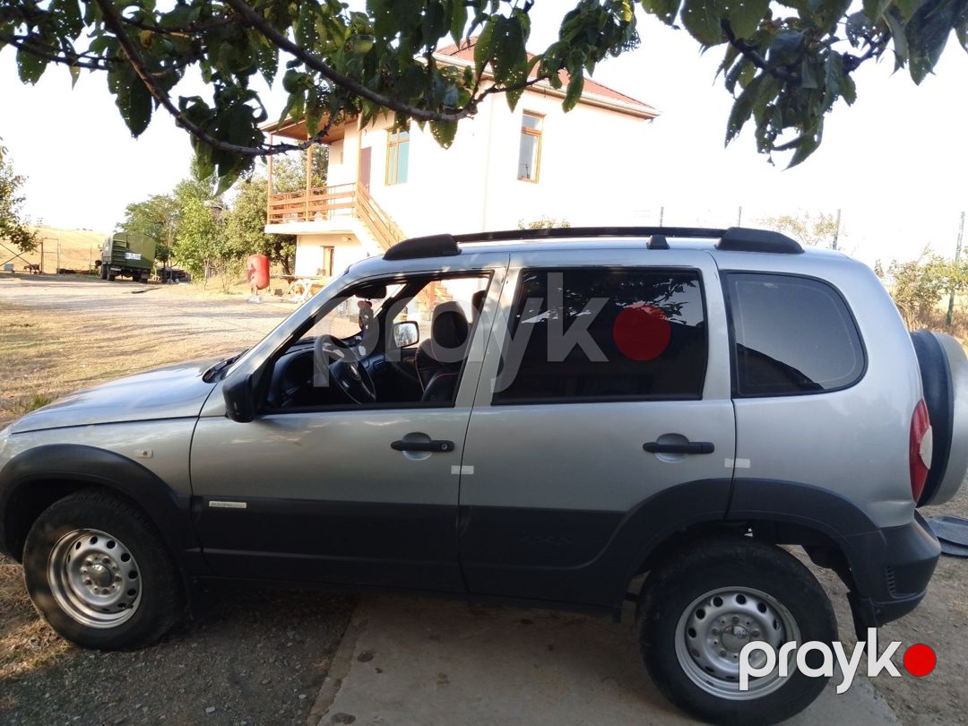 Chevrolet Niva, 2012 il 90-OF-496 — Avtomobillər, Bakı (3)