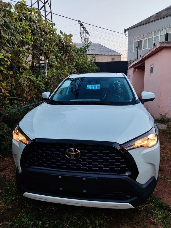 Toyota Corolla Cross, 2.0 L, 1.31 kWh, 2025 il, yeni — Avtomobillər, Bakı (5)