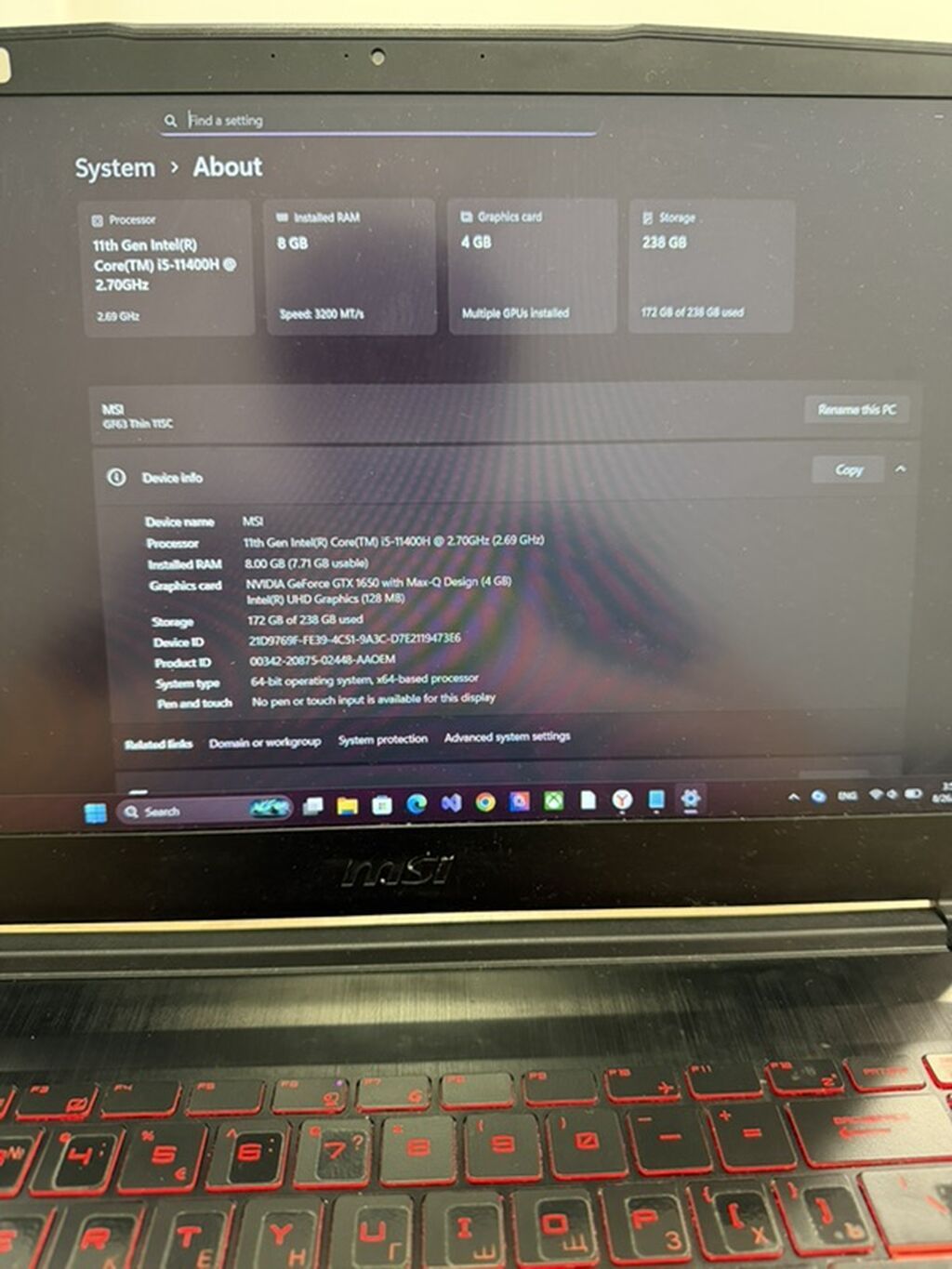 MSI gaming noutbuk Qara rəngli, qırmızı detallı dizayna sahib MSI — MSI, Bakı (8)