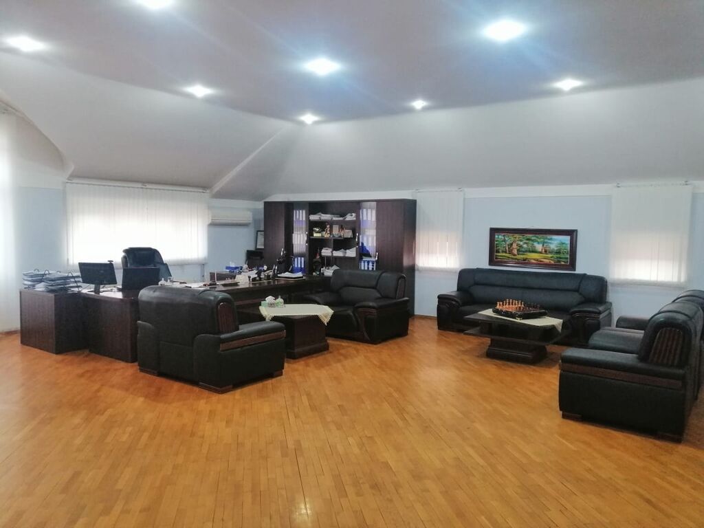 T. Əliyev küçəsində. Mülkiyyətdə 650m² olan. 7 sotda 4mərtəbəli 8 — Daşınmaz əmlak, Bakı (7)