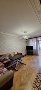 4-otaqlı mənzil, Həzi Aslanov m., 120 m² — Real estate